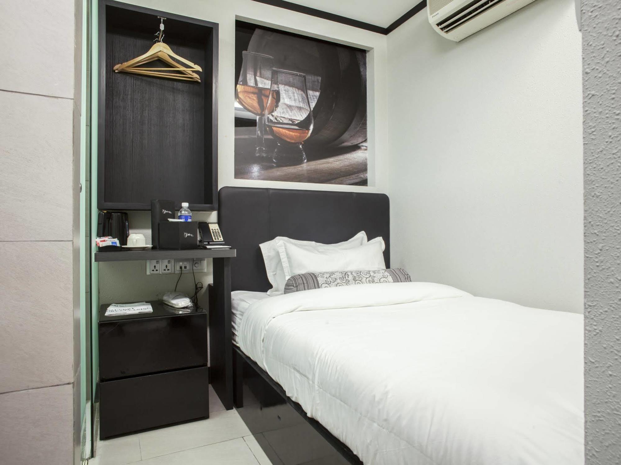 เดอะ เซาธ์บริดจ์ โฮเต็ล Hotel สิงคโปร์ ภายนอก รูปภาพ