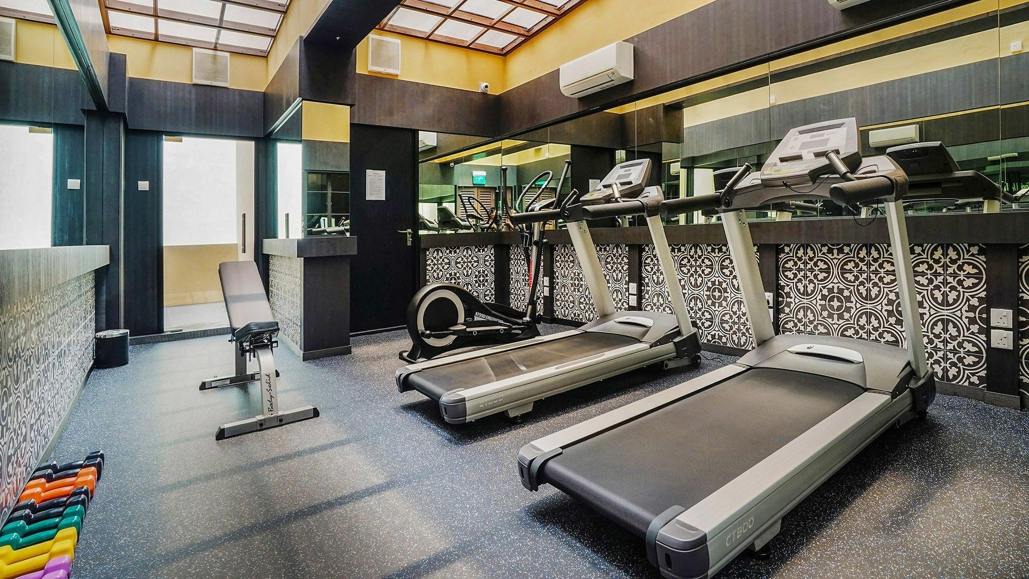เดอะ เซาธ์บริดจ์ โฮเต็ล Hotel สิงคโปร์ ภายนอก รูปภาพ
